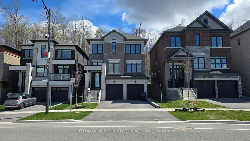 home for lease on 47 Bearberry Road