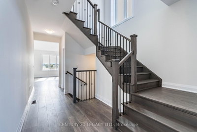 30 Union Boulevard • Wasaga Beach, ON photo 4