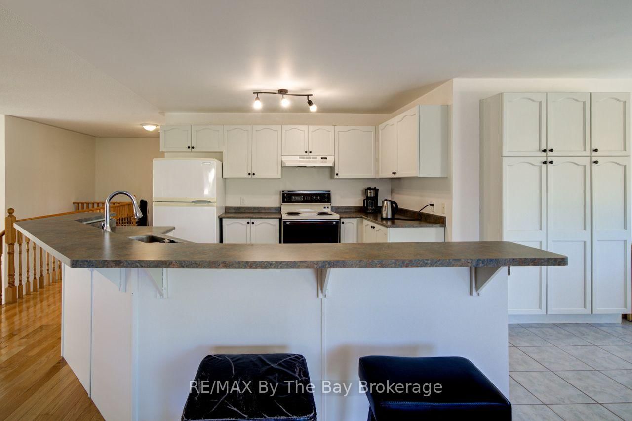 420 Ramblewood Drive • Wasaga Beach, ON photo 11