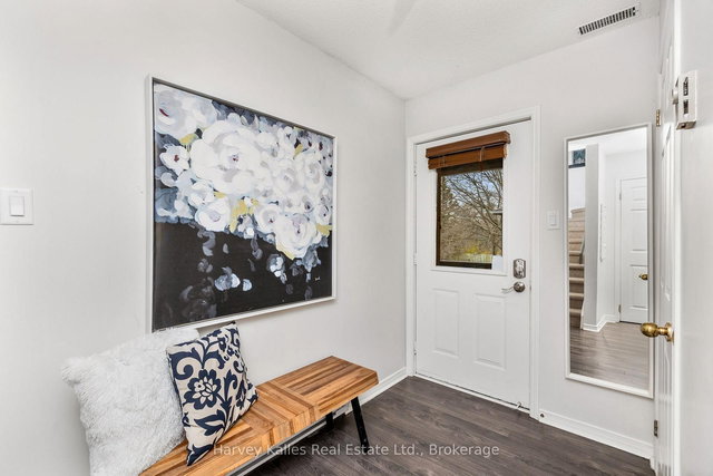 789 Johnston Park Avenue