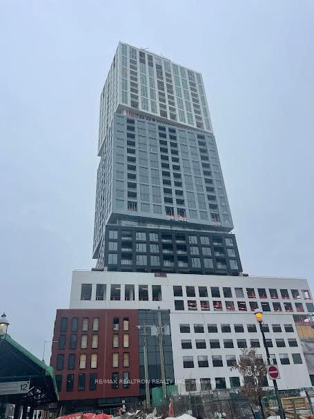 1802 - 39 Mary Street