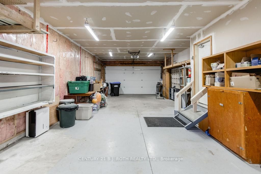 Listing Image 32