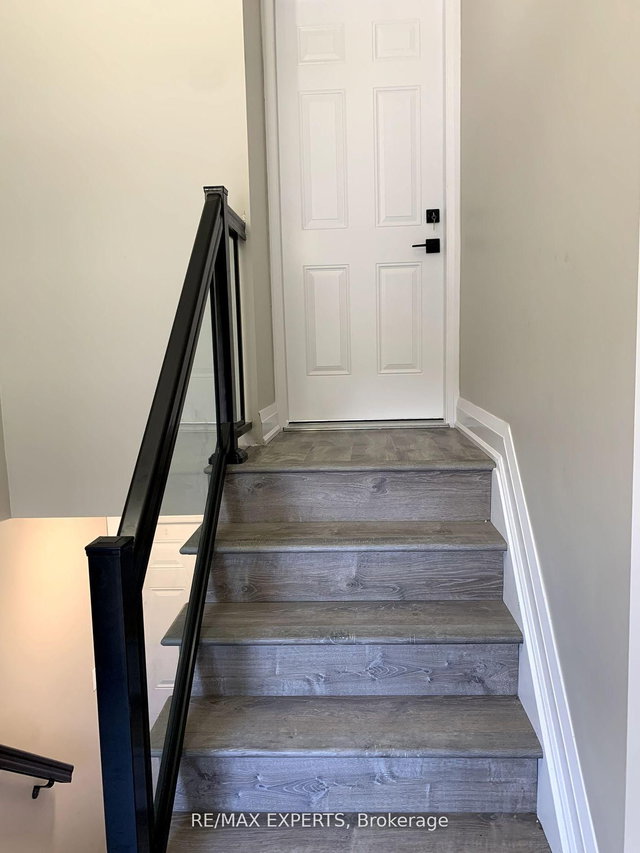 Upper - 73 Logan Court