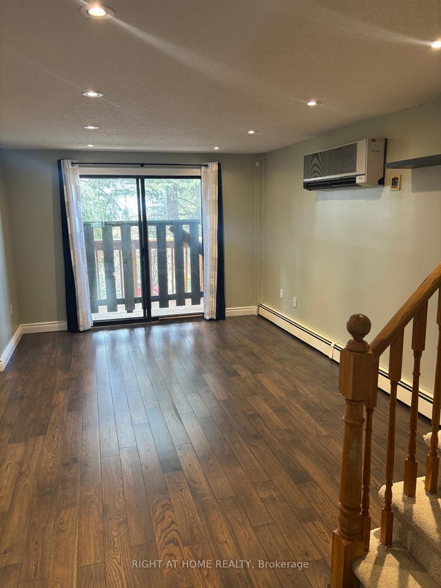 9 Quail Crescent