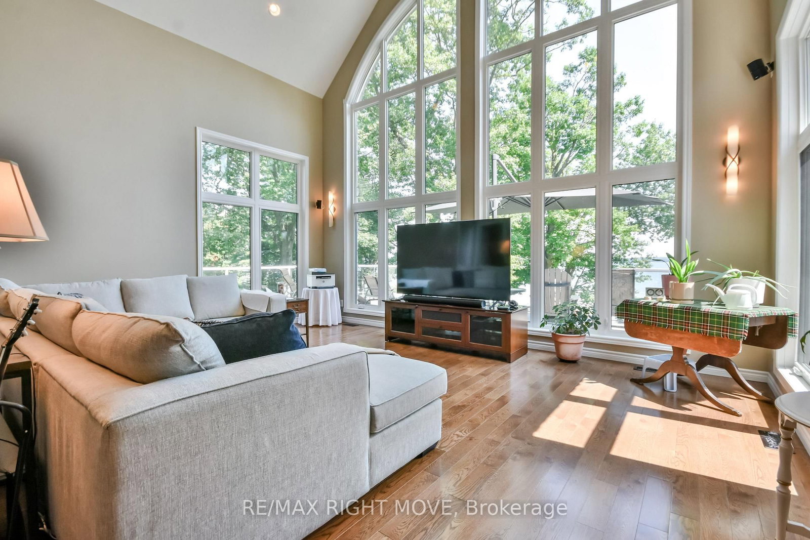 1756 Bay Park Road • Severn, ON photo 8