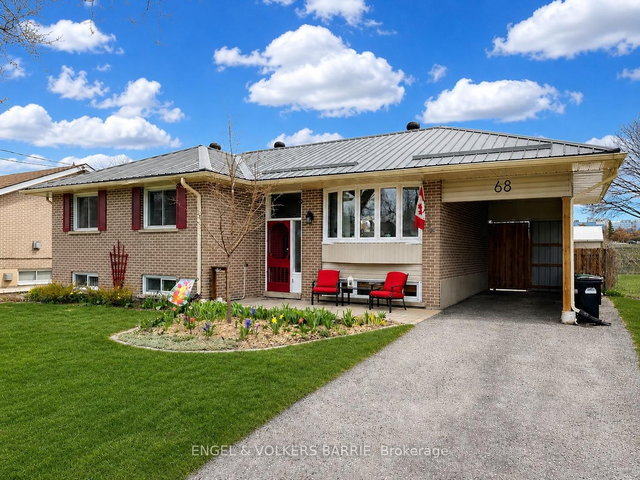 68 Ottaway Avenue