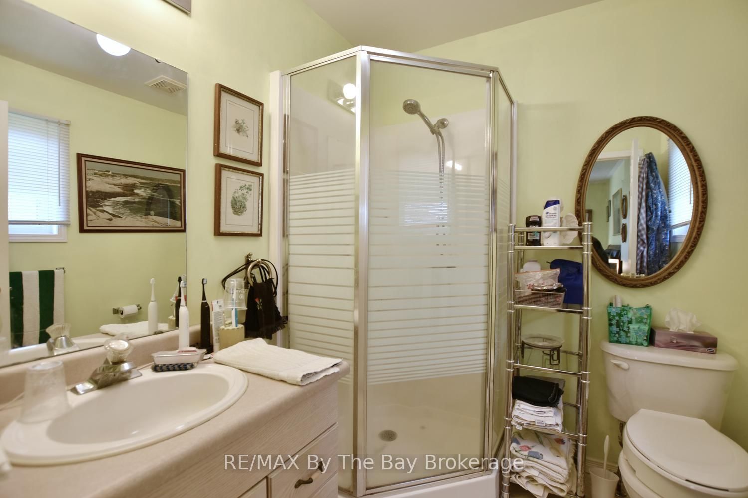 16 Indiana Avenue • Wasaga Beach, ON photo 20
