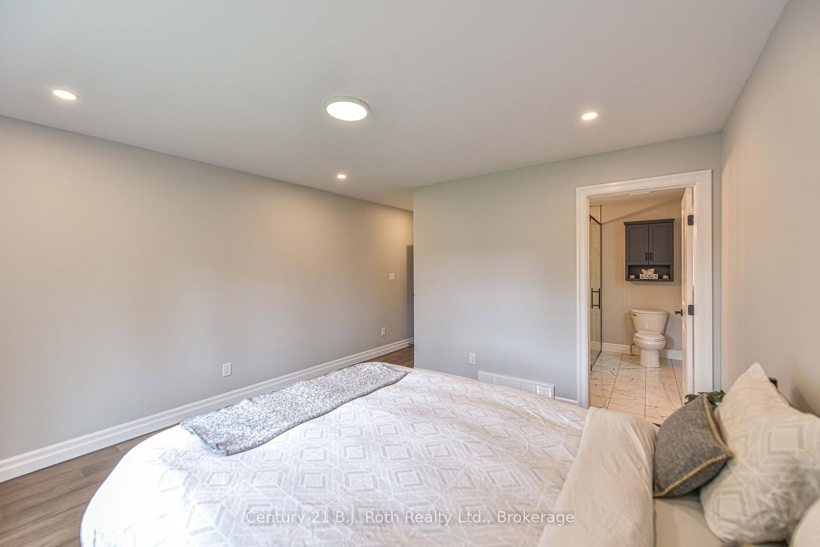 3324 Bramshott Avenue - Photo 38
