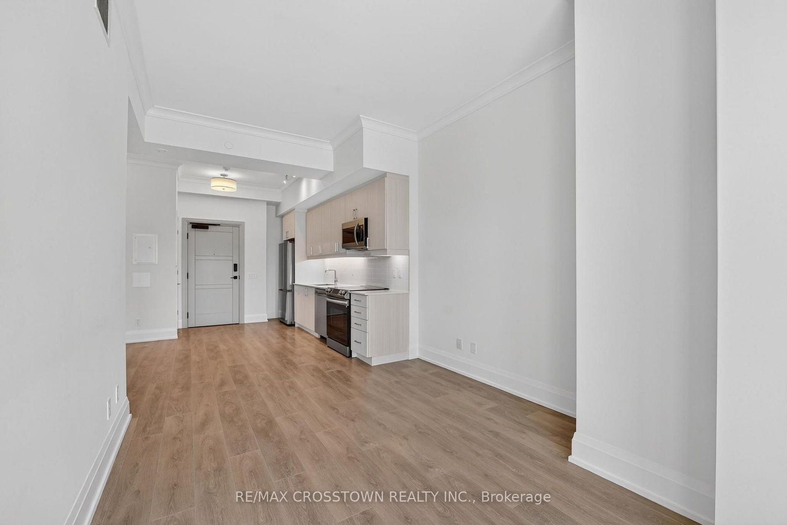 1 Hume Street, Unit 220 - Photo 8