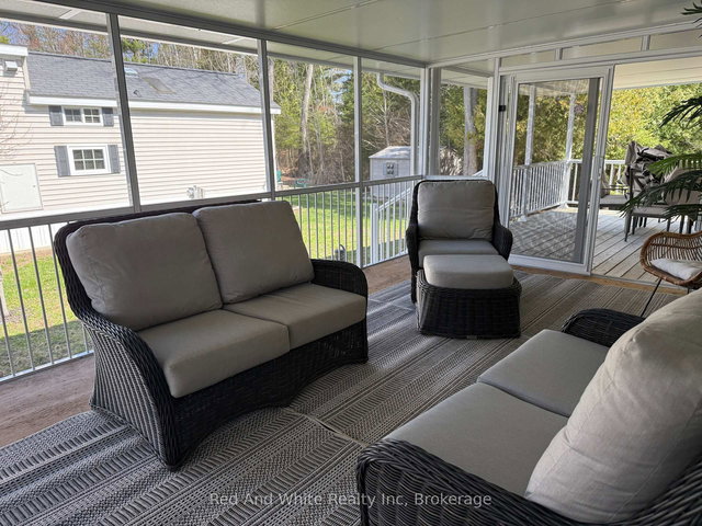103 Madawaska Trail