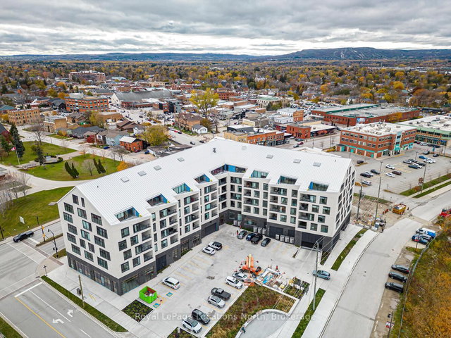 603 - 31 Huron Street