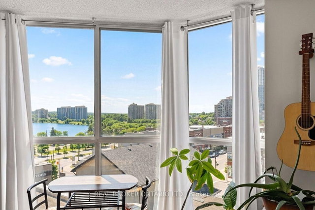 504 - 140 Dunlop Street E