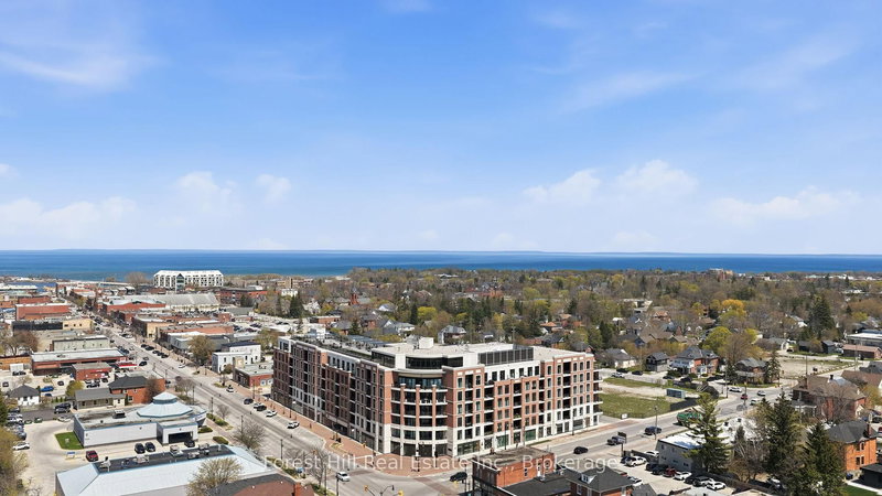 1 Hume St #PH 601, Collingwood, Ontario