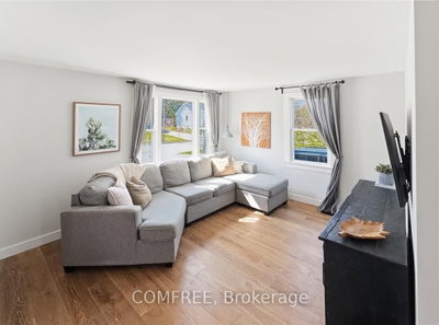 70 Gunn Street • Barrie, ON photo 3