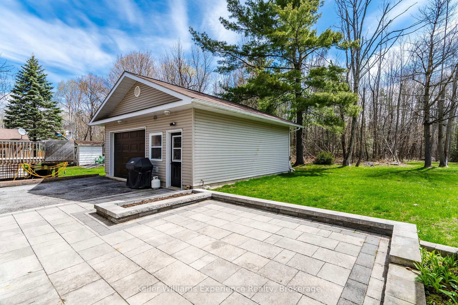 75 Hoyt Avenue • Tay, ON photo 21