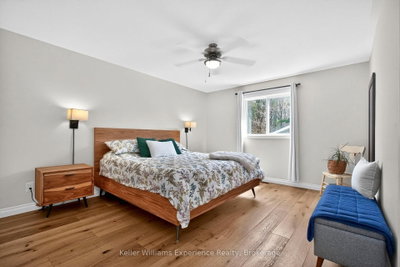 75 Hoyt Avenue • Tay, ON photo 8