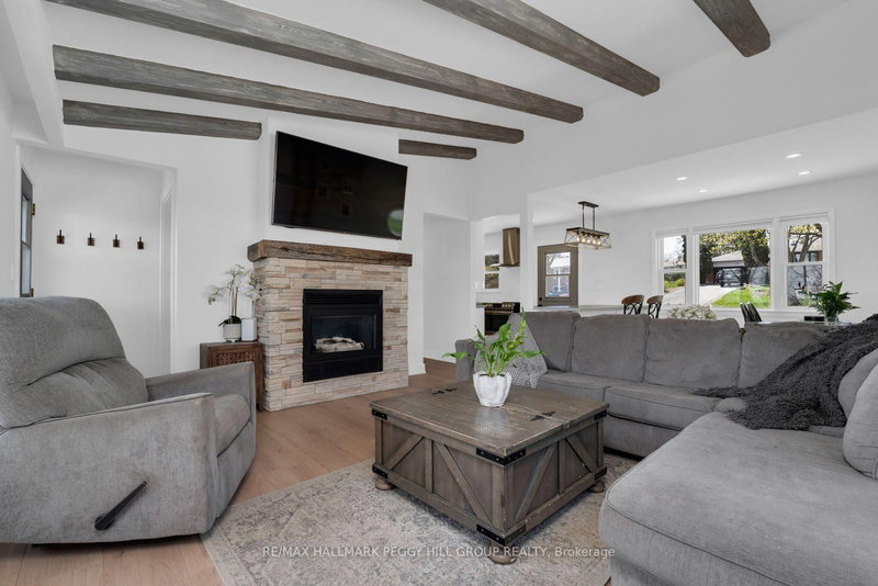 16 Murray St, Barrie, L4N 2X2 | Image 3