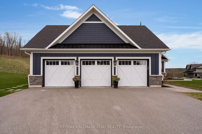 41 Thoroughbred Drive