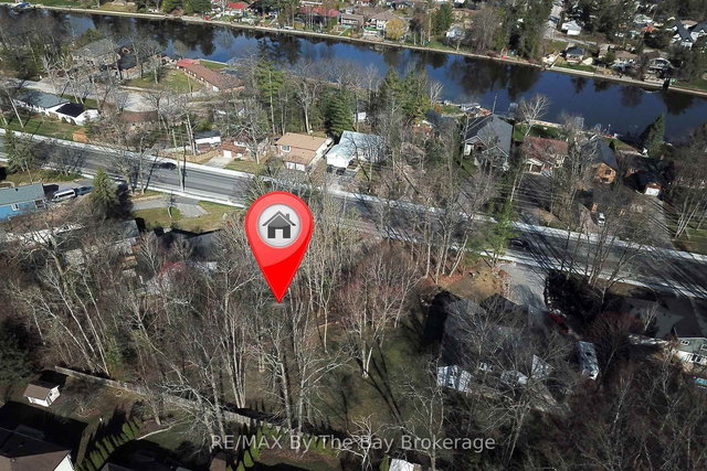 1459 River Road W