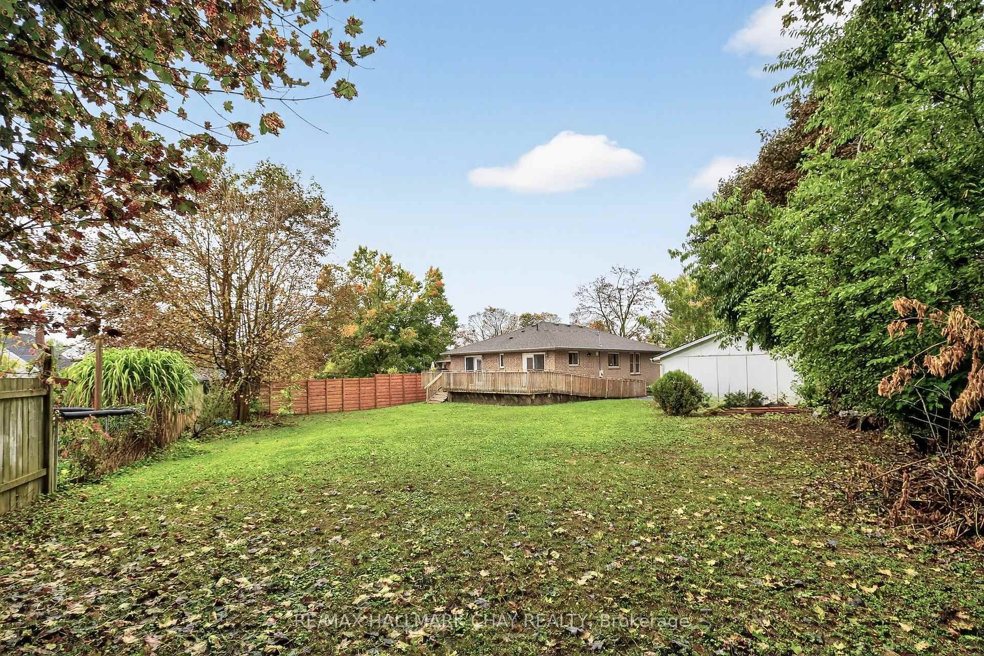 29 Oakley Park Square