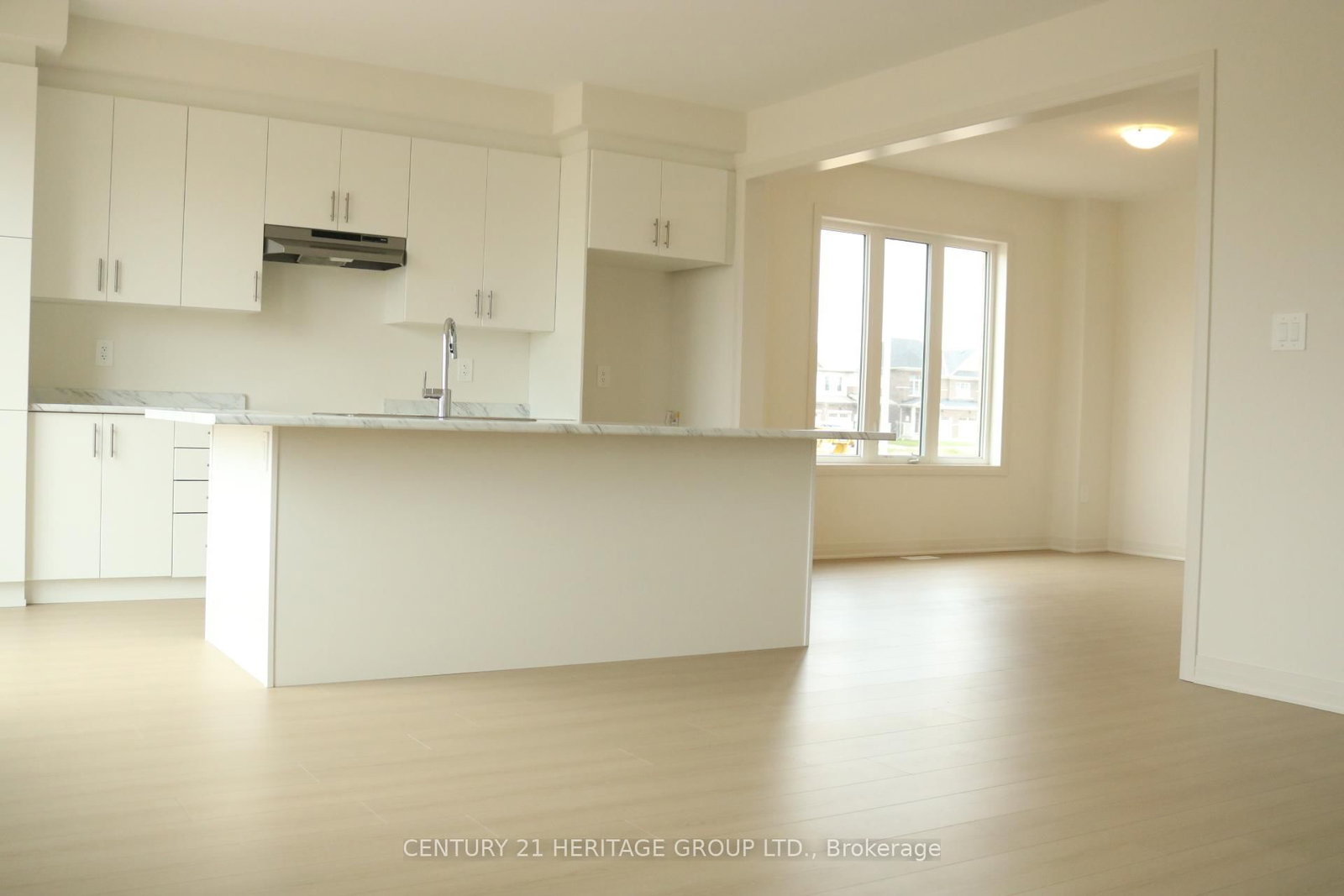 37 Stockholm Road - Photo 4