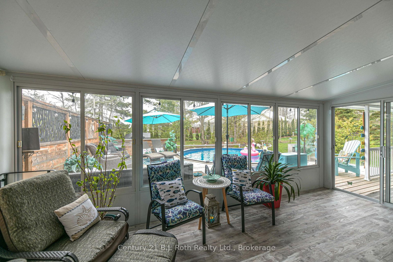 Listing Image 22
