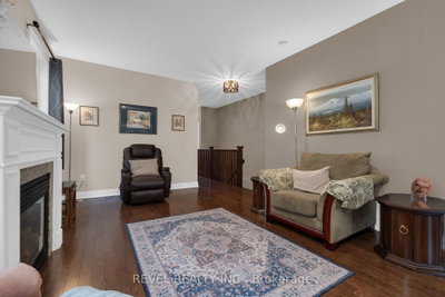 42 Sandy Coast Crescent • Wasaga Beach, ON photo 9