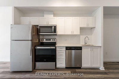 Condo leased at 424-430 ESSA Road, Barrie, Ontario, L9J 0M1 - Holly - MLS: S13101152