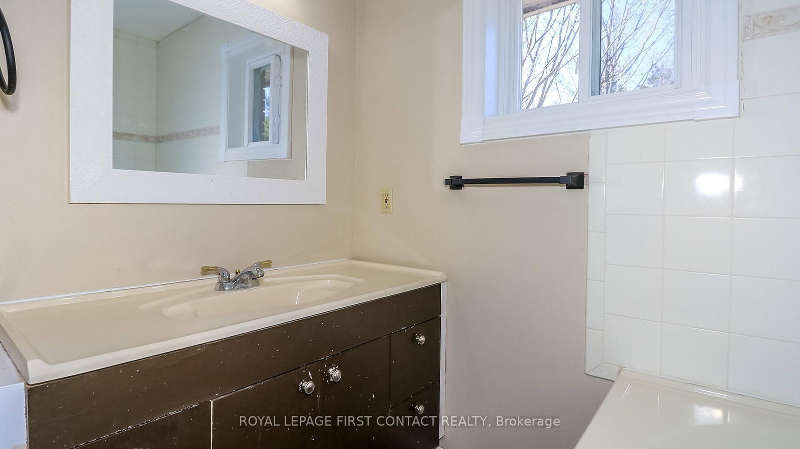 602 Scarlett Line • Springwater, ON photo 43