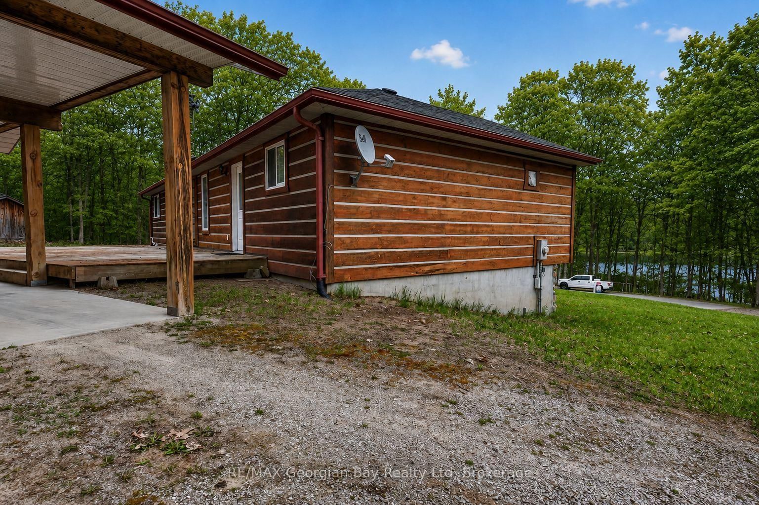 90 Farlain Lake Road W • Tiny, ON photo 24