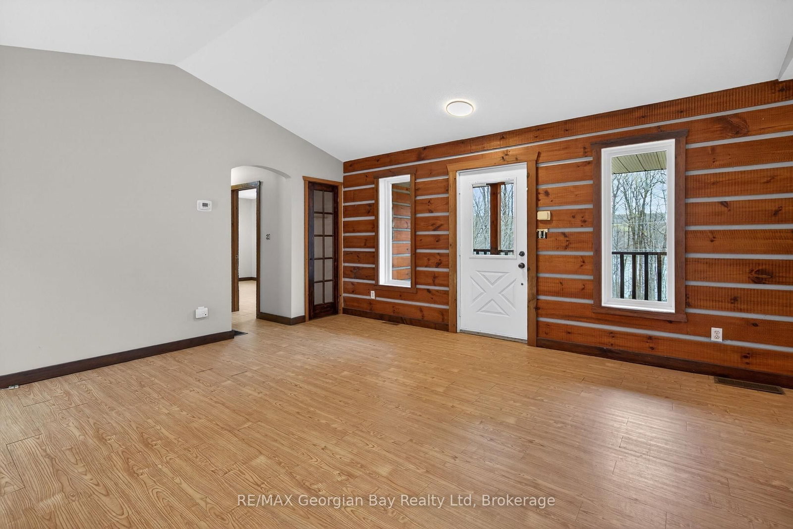 90 Farlain Lake Road W • Tiny, ON photo 9