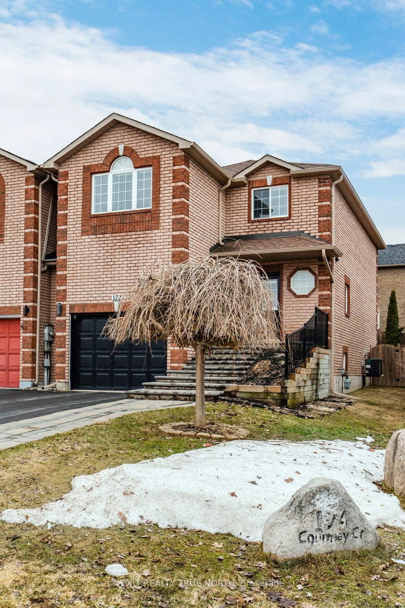 172 Courtney Cres, Barrie, Ontario