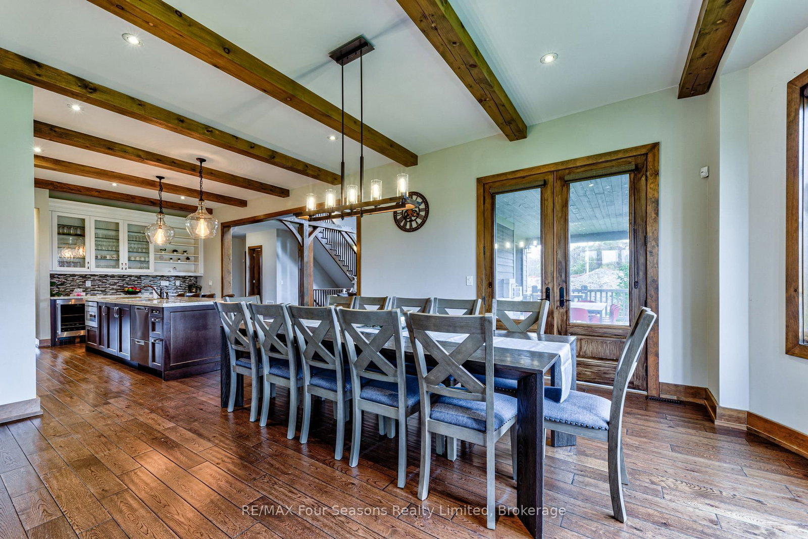 9 Windrose Valley Boulevard • Clearview, ON photo 15