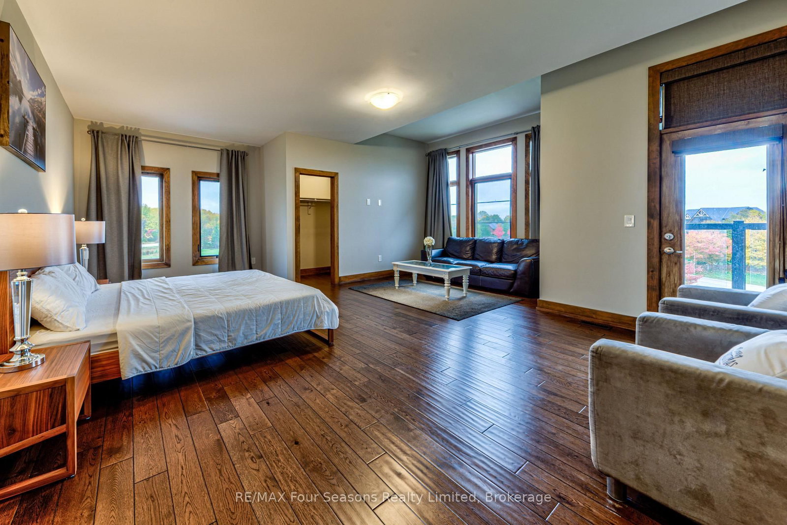 9 Windrose Valley Boulevard • Clearview, ON photo 24
