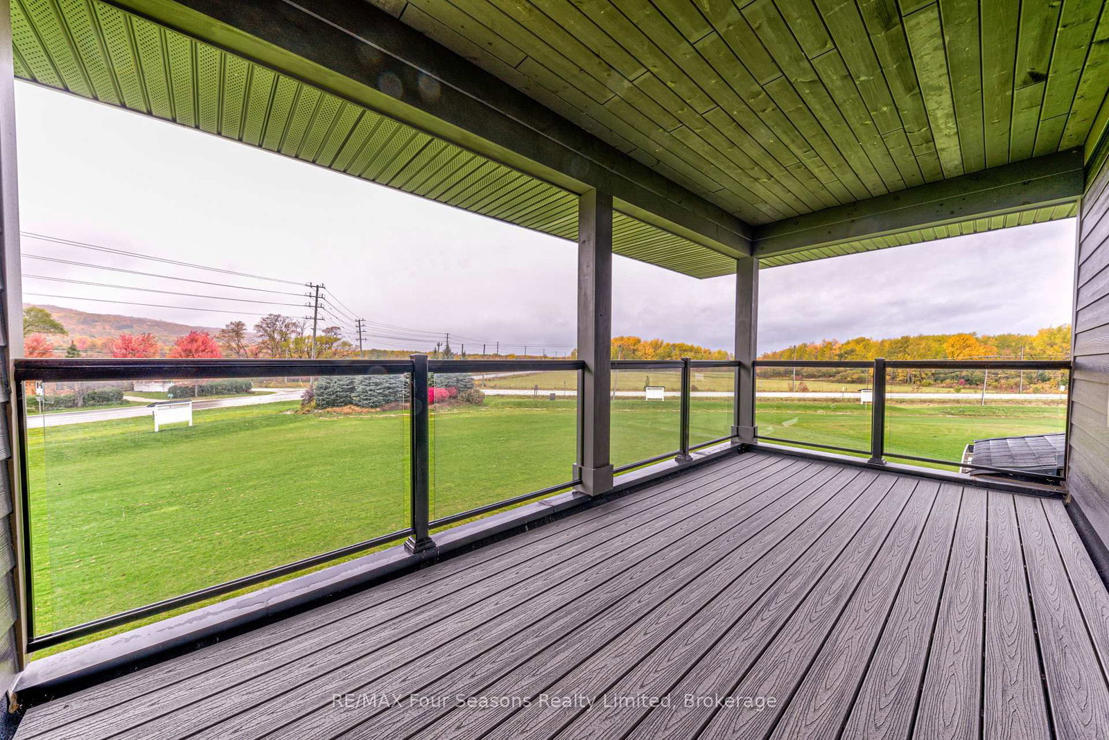 9 Windrose Valley Boulevard • Clearview, ON photo 32