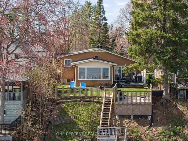 2997 LAKESIDE Drive