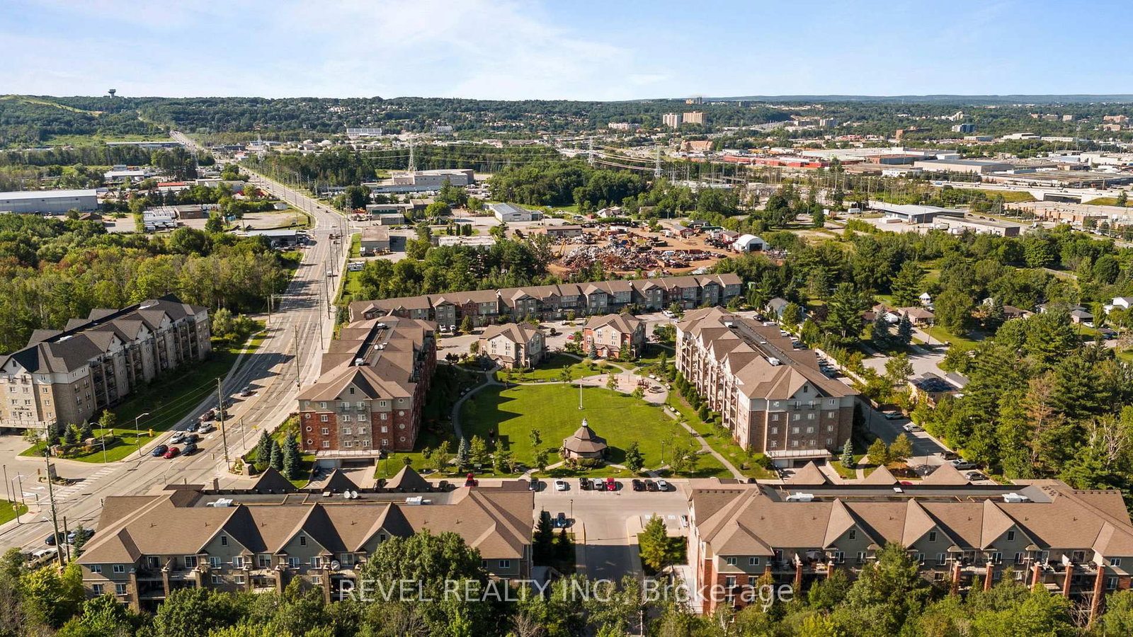 39 Ferndale Drive S • #106 • Barrie, ON photo 26