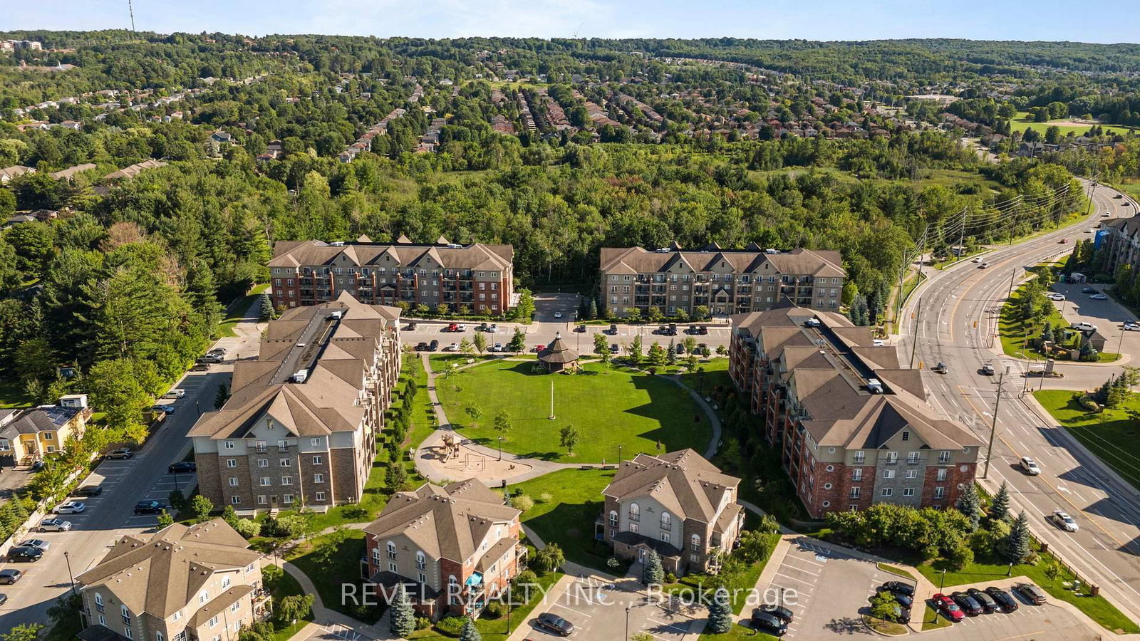 39 Ferndale Drive S • #106 • Barrie, ON photo 28