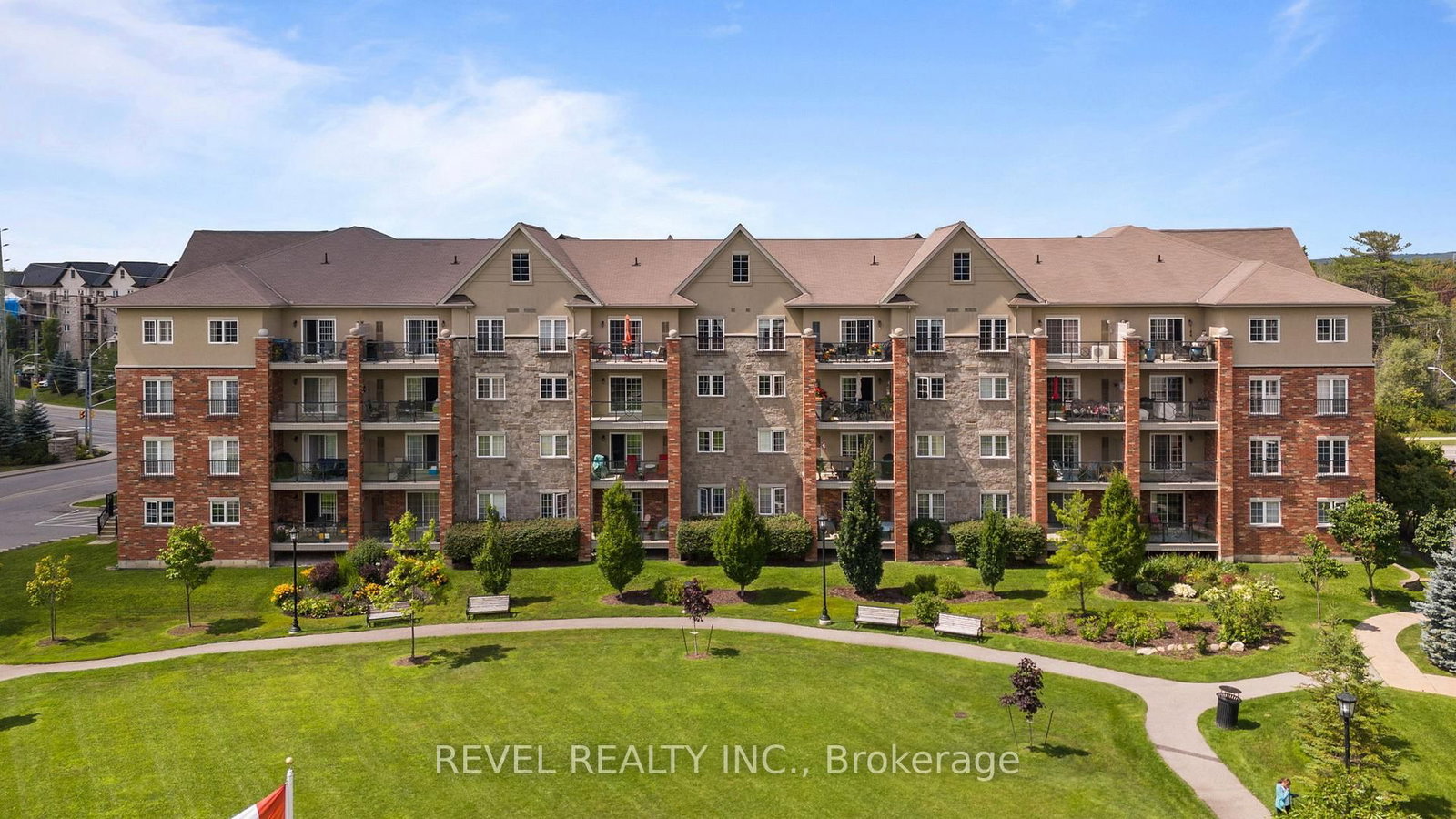 39 Ferndale Drive S • #106 • Barrie, ON photo 33
