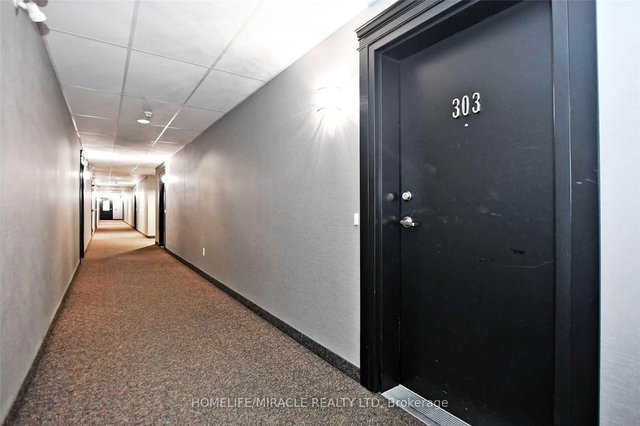 303 - 39 Ferndale Drive S