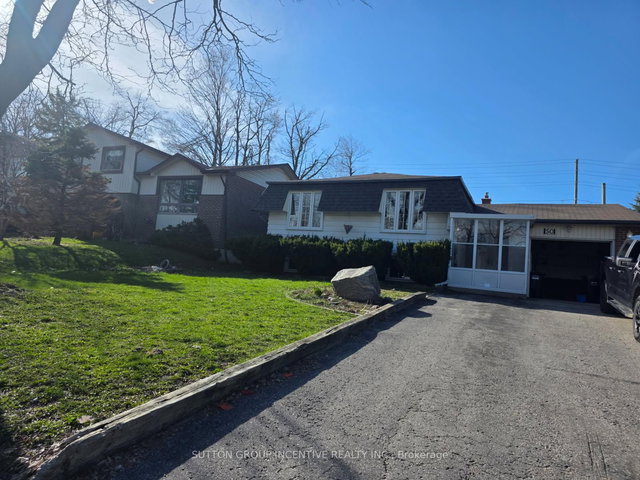 50 Farmingdale Crescent