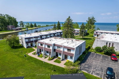 Townhouse for sale at 26-1 Paradise Boulevard, Ramara, Ontario, L0K 1B0 - Rural Ramara - MLS: S13109300