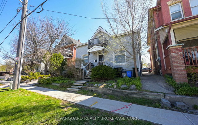 103 Mulcaster Street