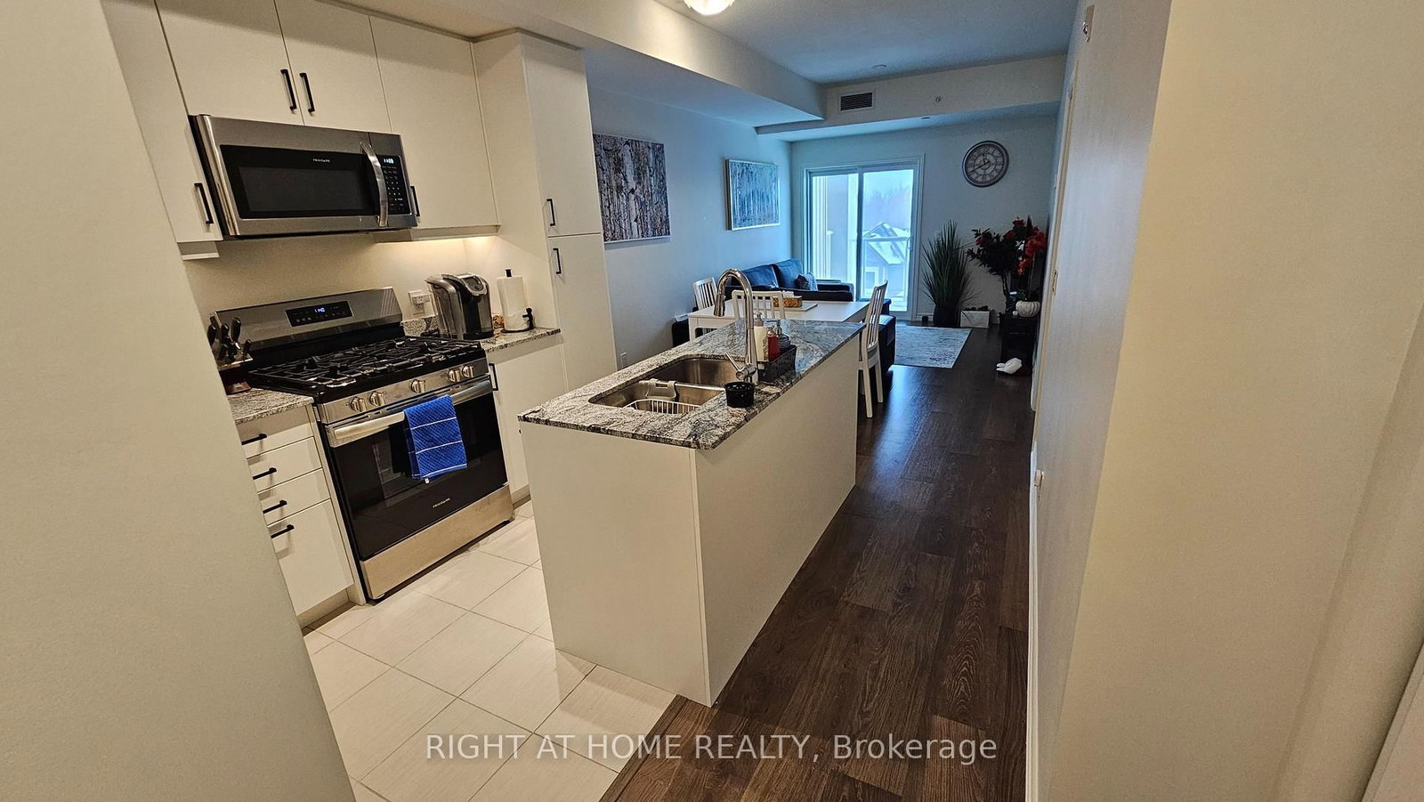5 SPOONER Crescent • #314 • Collingwood, ON photo 16