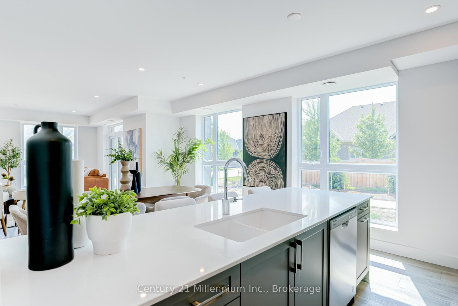 4 KIMBERLY Lane • #310 • Collingwood, ON photo 12