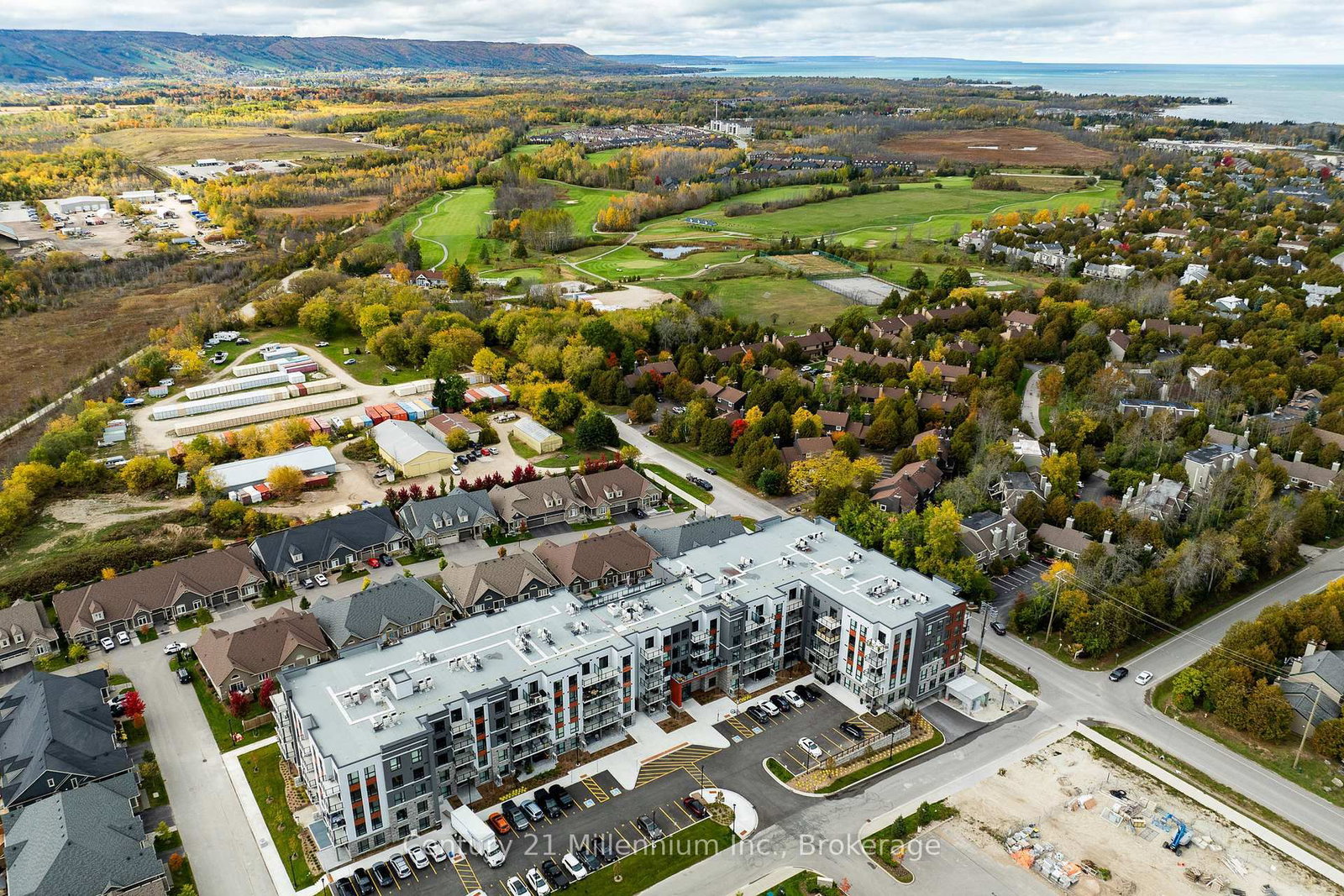 4 KIMBERLY Lane • #310 • Collingwood, ON photo 49
