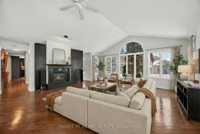 54 Highland Drive — photo 5