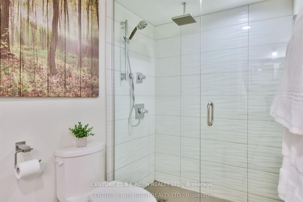 80 Horseshoe Boulevard, Unit 406 - Photo 16