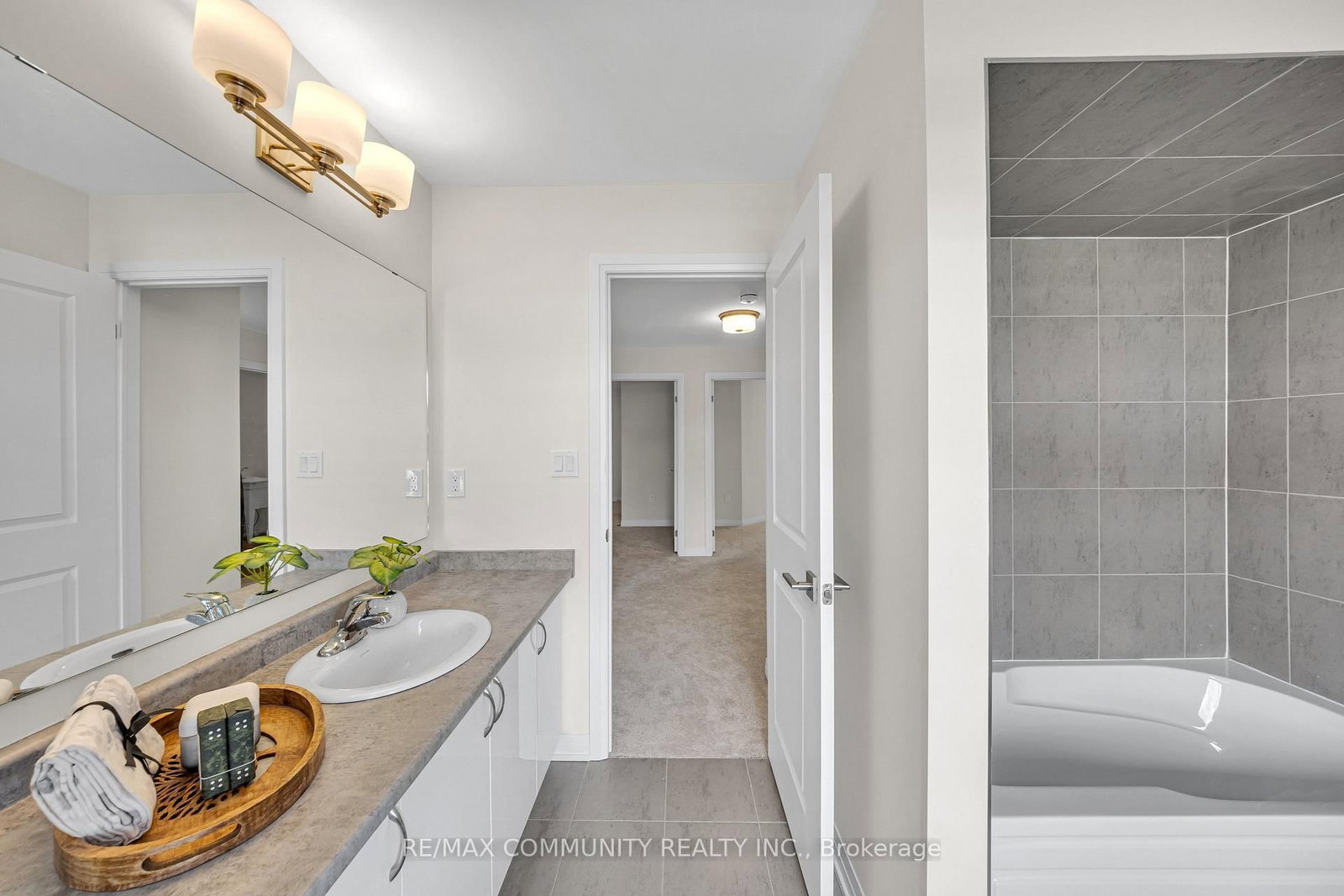 3169 Searidge Street - Photo 38