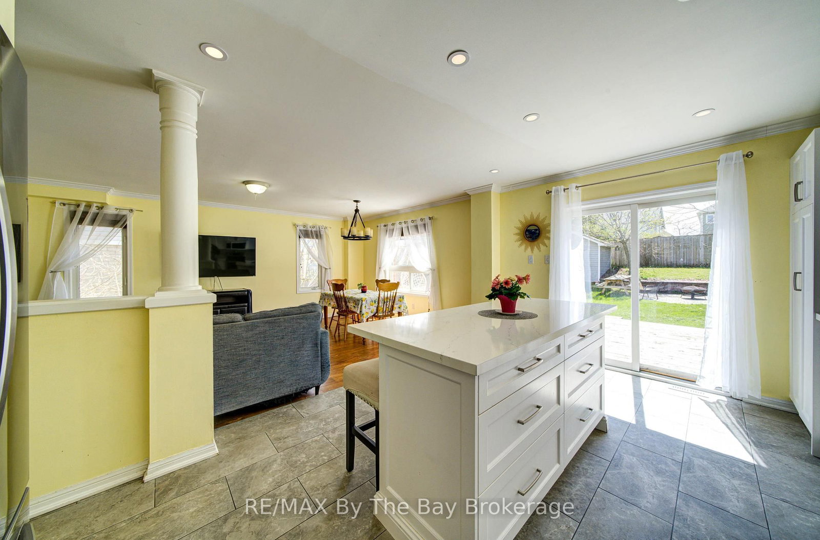 88 Wesley Avenue • Wasaga Beach, ON photo 13